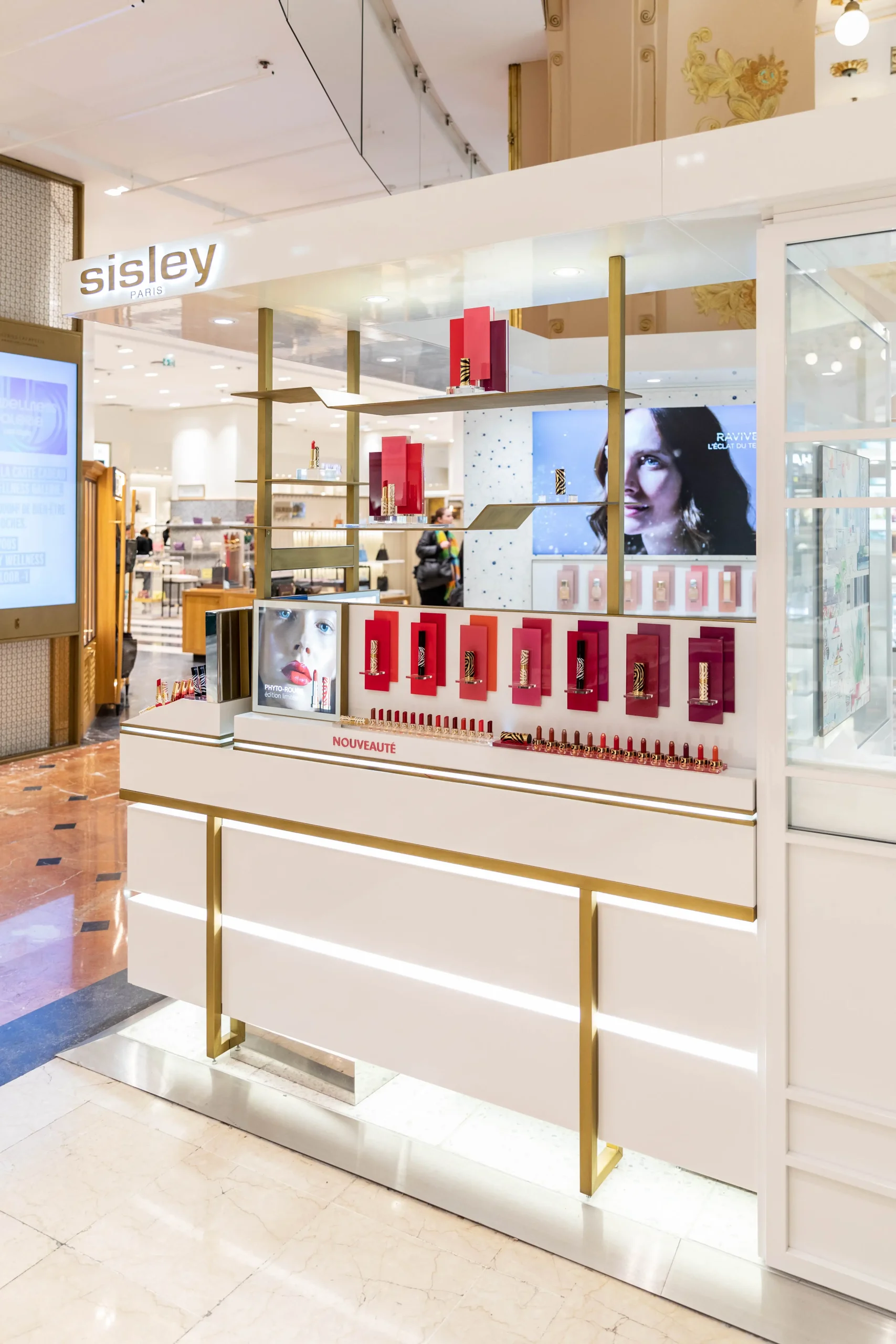 galerielafayettes-retail-corner-Agencegae-sisleyparis
